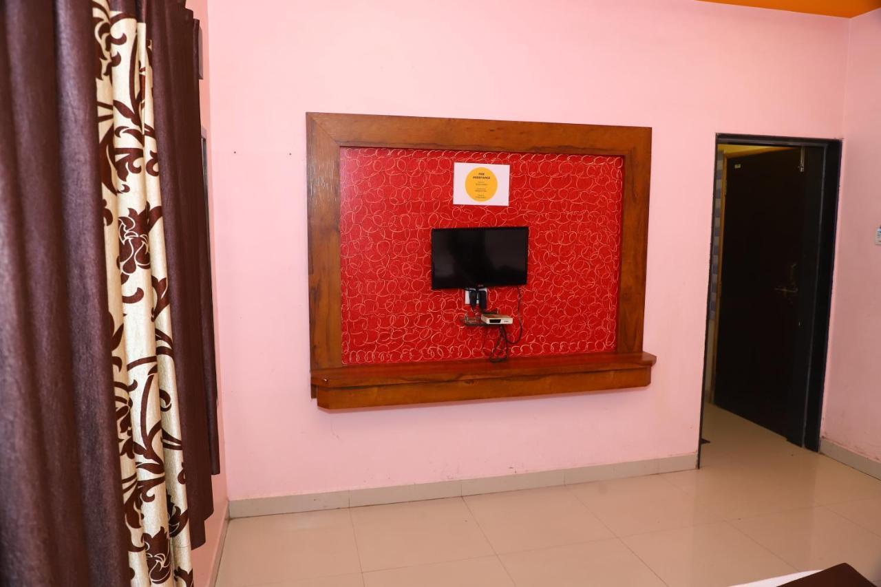 Sai Madhavi Palace Hotel Shirdi Eksteriør bilde