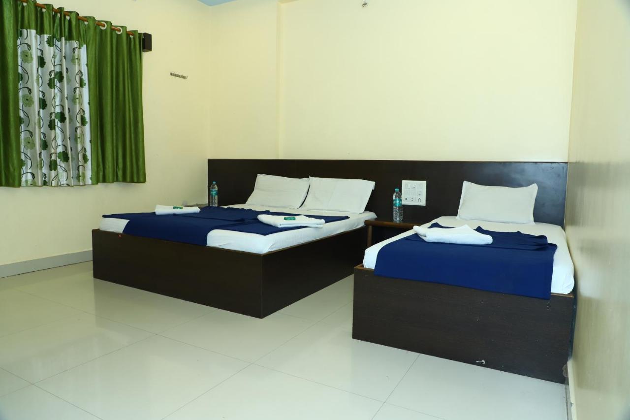 Sai Madhavi Palace Hotel Shirdi Eksteriør bilde
